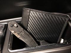 Carbon Fiber Gear Londono SS Sports Carbon Fiber Wallet Review