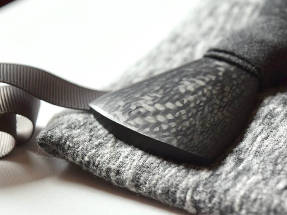Real Carbon Fiber Bow Tie - Contour